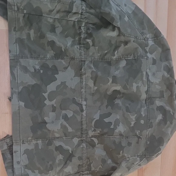 Old Navy Olive Green Jacket - Picture 6 of 6